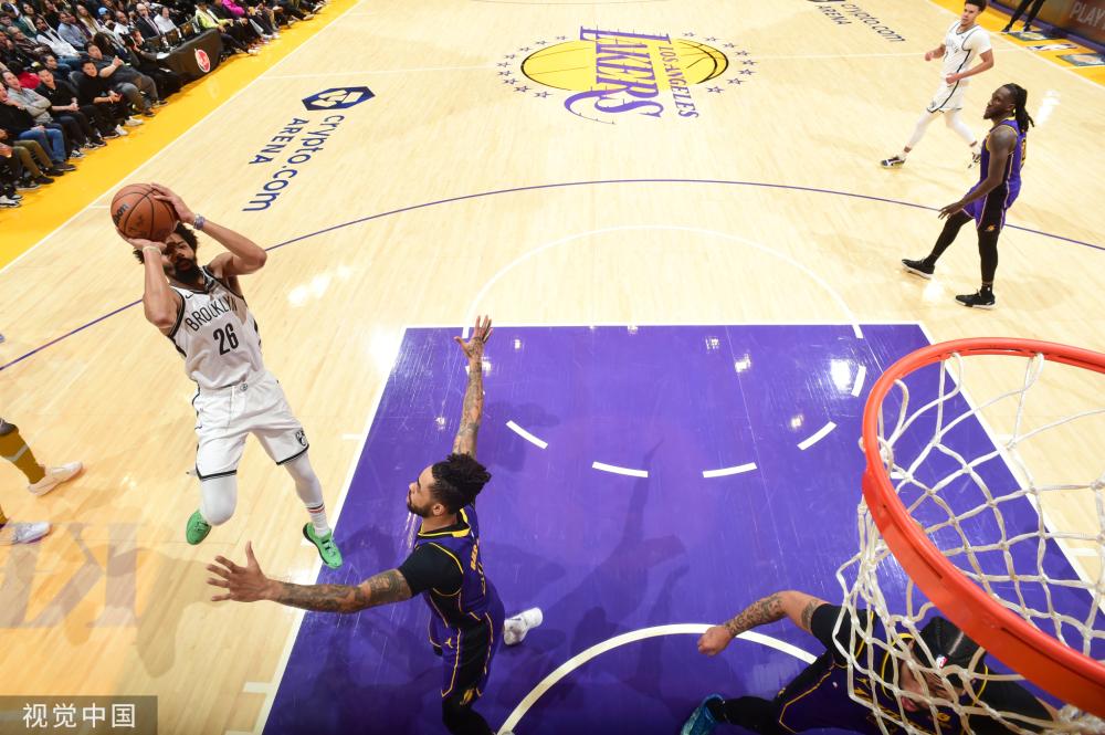 作展现了他 作展现了他