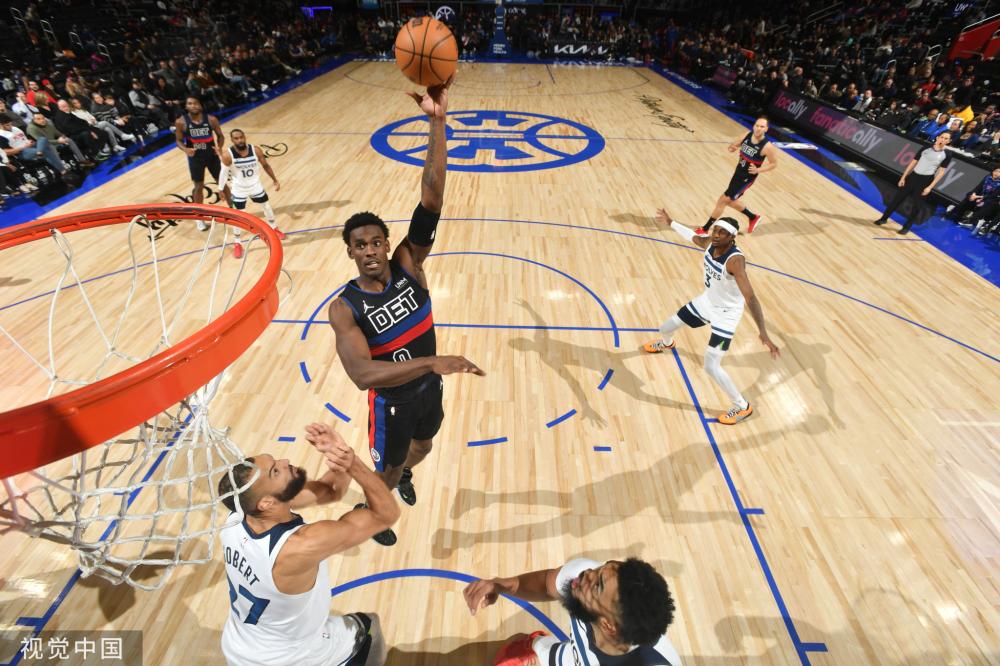 西亚后防线 西亚后防线